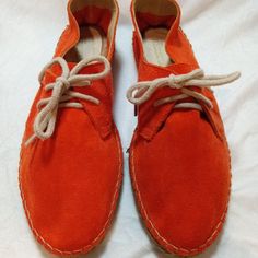 Brand New, Orange Suede, Unisex, Flat Espadrilles From Casa Hernanz. Given As A Gift, But Did Not Fit. Very Soft Suede. Size Eu 41...Equal To A Uk 8 And A Us 10.5 According To The Casa Hernanz Website. Fits More Like A Women's Size 9 Or 9.5. Tissue Paper Has Been Stuffed Inside Shoe To Keep Shape For Purpose Of Photos. From Website: Unisex Suede Lace-Up Sneaker Espadrilles Made In Spain By Casa Hernanz, World's Most Famous Espadrilles. Rubber Sole Made In Spain Lace-up Leather Espadrilles With Woven Sole, Summer Leather Sneakers, Suede Espadrilles With Contrast Sole And Round Toe, Leather Lace-up Espadrilles With Rubber Sole, Spring Sneakers With Leather Sole And Closed Toe, Casual Lace-up Espadrilles With Woven Sole, Suede Closed Toe Espadrilles With Stitched Sole, Closed Toe Suede Espadrilles With Stitched Sole, Suede Closed Toe Espadrilles With Rubber Sole