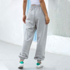 Gray Sports Pants, Outfit Formal Mujer, Joggers Streetwear, Oversized Joggers, Sweatpants Streetwear, Sweatpants Women, Yoga Trousers, Casual Beach Wear, Oversized Streetwear