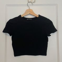 Black Cropped Tee From Zara, Unworn! Size M But Runs Small, Fits Xs/S Price Is Negotiable, Comment Any Questions! Basic Black Short Sleeve Crop Top, Trendy Black Zara T-shirt, Zara Black Cropped Top, Zara Black Fitted Top, Basic Fitted Zara T-shirt, Zara Basic Short Sleeve Crop Top, Zara Black Stretch Tops, Zara Black T-shirt For Spring, Black Zara T-shirt For Summer