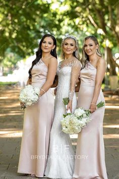 Elegant Floor Length Bridesmaid Dress Flare Long Skirt, Charmeuse Bridesmaid Dress, Bridesmaid Dresses Satin, Bridesmaids Dress Inspiration, Mismatched Bridesmaid Dresses, Simple Pearl, Pearl Pink, Support Bras, Pink Bra