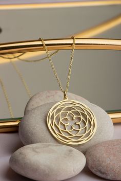 Venus Flower Necklace Yoga Symbol Flower of Life Symbol Lover Necklace 925 Sterling Silver 14K Gold Plated Gift for her Christmas Gift SM Jewelry Design House A nice gift for you and your loved ones. Free shipping within the USA on all orders Your order will be carefully prepared for you within 3-5 working days and will be shipped in a special gift box. 925 Sterling silver necklace, Suitable for sensitive skin and daily use Materials All of our jewelry is handcrafted using 925 sterling silver, s Yellow Gold Necklaces With Birth Flower In Sterling Silver, Yellow Gold Sterling Silver Necklace With Birth Flower, Silver 14k Gold Necklace With Flower Charm, 14k Gold Silver Necklace With Flower Charm, Yellow Gold Flower Pendant Necklace For Mom, 14k Gold Flower Pendant Necklace For Mom, 14k Gold Flower Pendant Necklace As Gift For Mom, Mother's Day Gold Sterling Silver Flower Necklace, Gold Sterling Silver Flower Necklace For Mom