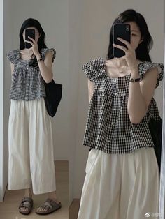 Hand Made Top, Ootd Dirumah, Outfit Dirumah, Peplum Top Outfits Casual, Gingham Top Outfit, Gingham Top, Trendy Dress Outfits, Everyday Fashion Outfits