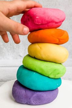 Image of hand on home made play dough in rainbow colours Party Favours For Kids, Homemade Party Favors, Easy Party Favor, Party Supply Kits, Simple Birthday Party, Diy Party Favors, Homemade Playdough, Simple Birthday, Party Package