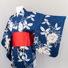 Yukata are lightweight Japanese kimono that are ideal for people who are wearing or buying a kimono for the first time. They are made of cotton making them very light and comfortable compared to traditional kimono. *It comes with a belt (obi)  100% Cotton   This is a standard size yukata (length 145 cm). It can fit anyone with waist/hip measured less than 43" (110 cm).   Handwashing if possible. For tough stains, use washer and choose gentle cycle with cold water and don't wash it with other clo Traditional Blue Kimono For Tea Ceremony, Spring Cotton Kimono For Tea Ceremony, Cotton Samurai Kimono With Kimono Sleeves, Samurai Style Kimono For Tea Ceremony, Yukata Kimono, Traditional Kimono, Japanese Kimono, Women's Costumes, Retro Vintage