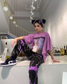 Spring 2023 Streetwear, Colorful Streetwear Outfits, Swag Fits, Mode Harajuku, Goth Outfit, Skater Girl Outfits, Purple Outfits, Tomboy Outfits