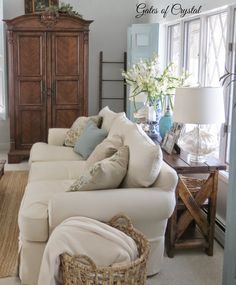 the living room is clean and ready to be used as a place for family or friends