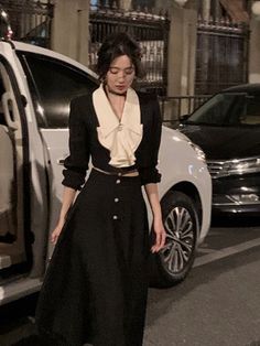 Women Black Midi Korean Dress Crop Top Short Coats + Skirt 2023 Autumn Fashion Outfits Trends - Black Set,XL Black Midi Skirt Outfit Summer, Autumn Fashion Outfits, Dress Crop Top, Trendy Summer Fits, Short Coats, White Vintage Dress, Stylish Crop Top, Fotografi Vintage, Crop Top Dress