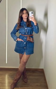 #look  #outfits #moda  #style #lookoftheday  #ootd  #lookdodia Light Fashion, Western Outfit, Country Western, Western Outfits