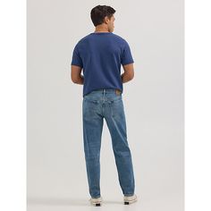 Enjoy ultimate relaxation with the Lee® Men's Oscar Super Relaxed Jean. Crafted with trendy charm, this pair blends our iconic denim with a relaxed fit that ensures a laid-back '90s look and feel. Constructed with a soft cotton blend and a hint of stretch, and sporting an iconic Lee patch and branded hardware, these jeans are at home everywhere from a casual workday to a night out. 67% Cotton, 32% Lyocell, 1% Elastane. Northbound. 32 W / 34 L. Casual Straight Washed Blue Jeans, Relaxed Fit Tapered Leg Jeans For Casual Gatherings, Casual Rigid Denim Jeans, Casual Denim Blue Jeans With Straight Hem, Casual Relaxed Fit Jeans With Straight Hem, Casual Rigid Denim Jeans For Everyday, Relaxed Fit Jeans For Casual Gatherings With Straight Hem, Relaxed Fit Medium Wash Jeans For Elevated Casual, Relaxed Fit Medium Wash Jeans For Elevated Casual Occasions