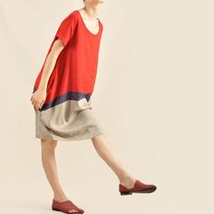 Color patchwork cotton oversize Sundress linen shift dressThis dress is made of cotton linen fabric, soft and breathy, suitable for summer, so loose dresses to make you comfortable all the time.Measurement: M Length:88cm//34.6" Bust:100cm//39.4" Sleeve17cm//6.7" Shoulder:40cm//15.7" L Length:89cm//35" Bust:104cm//40.9" Sleeve18cm//7.1" Shoulder:41cm//16.1" XL Length:90cm//35.4" Bust:108cm//42.5" Sleeve19cm//7.5" Shoulder:42cm//16.5"Materials used: Cotton, linen Dresses To Make, Linen Shift Dress, Loose Dresses, Cotton Linen Fabric, Loose Dress, Xl Dress, Cotton Linen, Linen Fabric, Shift Dress