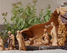 HANDCRAFTED Reclaimed WOOD NATIVITY Scene Christmas Mary Baby Jesus Joseph Manger Unique Holy - Etsy Widows Mite, Olive Wood Cross, Santa Carving, Star Of Bethlehem, Three Wise Men, Wood Crosses