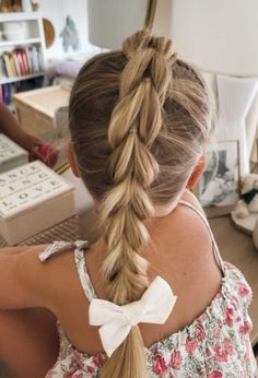 Lots of Ideas for Easy Little Girl Hairstyles - Kelley Nan Unicorn Mane Hair, Toddler Hairstyle Girl, Girl Hair Dos Easy, Hairstyles For Girls Easy Kid, Simple Hairstyles For Toddler Girl, Toddler Simple Hairstyles Girl, Long Toddler Hairstyles Girl, Kids Hairstyles School, Hairstyles For Five Year Olds