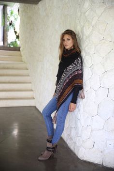 Totally comfortable and relaxed boho cape still makes a fashion statement over jeans and boots; a gorgeous way to add warmth when the weather cools. Boho Cape, Sweater Poncho, Poncho Sweater, Boho Women, Cowl Neck