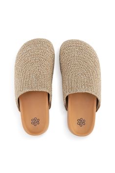 Effortless, comfortable and sustainably made, these classic clogs are a year-round essential. Featuring a fuss-free backless design set atop a smooth leather footbed, you’ll love the Bolinas for all-day wear, whether you’re staying in or heading out. Exterior: Hand-crochet, Recycled Polypropylene Yarn Interior: Cotton Jersey Lining, Leather Slip-on entry REPREVE recycled crochet string, Leather insole, Padded footbed Backless Design, The Sak, House Shoes, Clogs Shoes, Market Bag, Leather Slip Ons, Mule Clogs, Pharmacy Gifts, Hand Crochet