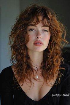 Shag Curly Haircut With Bangs, 2b Curly Hair Bangs, Bardot Bangs Curly Hair, Wavy Hair With Curtain Bangs And Layers, Kate Hudson Curly Hair, Bangs In Curly Hair, Bangs With Wavy Hair Naturally Curly, Hair Styles Shag, Naturally Wavy Hair With Bangs