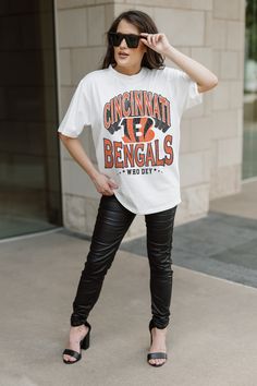 Gameday just got better with our Cincinnati Bengals oversized short sleeve crewneck tee. Crafted from super soft fabric, it's destined to become your new fan favorite! Oversized Crewneck, Cincinnati Bengals, Get Well, Cincinnati, Soft Fabric, Soft Fabrics, Crew Neck, Fan, Fabric