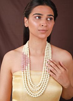 Paste Pink And Pearl Beaded Maala Riana by Shikha Jindal - Fabilicious Fashion Indian Theme, Pink Pearl Necklace, Indian Wedding Wear, Indian Jewellery Design, Pink Beads, Timeless Accessories, Stunning Jewellery, Pink Pearl, Wedding Wear