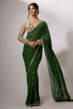 Ceremony Guest Outfit, Emerald Green Saree, Isha Borah, Blouse With Full Sleeves, Ragini Dwivedi, Pearl Sleeves, Wedding Reception Look, Synthetic Sarees