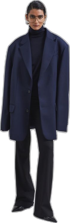 Oversized Office Blazer With Welt Pockets, Single Breasted Straight Hem Workwear Outerwear, Formal Oversized Outerwear With Pockets, Oversized Formal Outerwear With Pockets, Oversized Single Button Outerwear For Formal Occasions, Classic Oversized Wool Blazer, Oversized Classic Wool Blazer, Formal Outerwear With Pockets And Straight Hem, Wool Blazer With Pockets For Office Wear