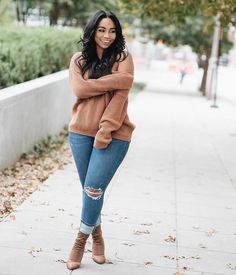 Simple Classy Outfits Plus Size, Short Curvy Women Outfits, Classy Casual Style, Autumn Outfits Curvy, Outfits Curvy, Plus Size Fall Outfit, Look Plus Size, Curvy Girl Outfits, Curvy Girl Fashion