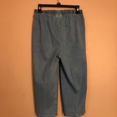 Nwot, Selling Cheap, Size 12w, Elastic Waistband. Offers And Bundles Welcomed. Cheap Blue Capris With Elastic Waistband, 7 Jeans, Jeans Denim, Denim Women, Denim Jeans, Capri, Color Blue, Women Jeans, Bundles