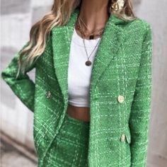 Zara Tweed Blazer Spring Double-breasted Tweed Jacket, Spring Tweed Blazer For Office, Chic Green Tweed Jacket For Office, Green Tweed Spring Blazer, Spring Green Tweed Blazer, Zara Spring Tweed Blazer, Spring Zara Tweed Blazer, Green Tweed Jacket For Work, Green Long Sleeve Tweed Jacket For Office