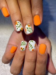 40 Flowers Nails Design Trends For Spring 2021 Nail Art Dessin, Nail Art Fleur, Spring Nails 2020, Ten Nails, Flower Nail Designs