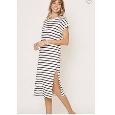 This Beautiful Dress Is New And Has Never Been Worn! It Is Perfect For Summer Or Layered Up For Fall! White With Black Stripes It Has A Classical Look Casual Midi Dress With Side Slits, Casual Midi Dress With Side Slits For Day Out, Casual Midi-length Dresses With Side Slits, Casual Dress With Side Slits For Day Out, Casual Dresses With Side Slits For Day Out, Casual Striped Midi Dress For Brunch, Casual Midi Dress With Side Slits For Vacation, Casual Maxi Dress With Side Slits For Brunch, Casual Striped Maxi Dress For Brunch