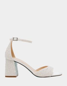 KAMI PEARL - SHOES - Betsey Johnson Short Wedding Heels, Short Heels For Prom, Princess Heels, Diamond High Heels, Stable Block, Heels Short, Homecoming Shoes, 13th Anniversary, Formal Prom Dresses Long