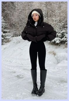 [PaidAd] 22 Top Womens Winter Outfits Cold Weather Ideas You'll Want To Use This Fall #womenswinteroutfitscoldweather Winter Outfits Ideas, Nyc Winter Outfits, Japan Outfits, Outfits Nyc, Ny Outfits