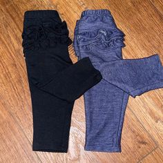 New With Tags & Great Condition! Ruffle Leggings, Kids Bottoms, Colorful Leggings, Black Blue, Blue Black, Old Navy, Navy Blue, Leggings, Navy