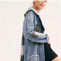 Free People Patchwork Denim Duster Frayed Pockets Blue Black Tan Gray New With Tags * Size: M/L Cotton 54 '' Around Bust 45" Long *There Is A Line Through The Tag To Prevent Store Return Oversized Denim Outerwear With Patches, Oversized Denim Blue Jacket With Patchwork, Oversized Blue Patchwork Denim Jacket, Oversized Long Sleeve Recycled Denim Outerwear, Oversized Denim Blue Patchwork Outerwear, Oversized Blue Recycled Denim Outerwear, Blue Relaxed Fit Patchwork Outerwear, Blue Fall Outerwear With Patches, Oversized Dark Wash Outerwear With Patchwork