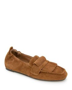 Gentle Souls by Kenneth Cole Women's Scotty Loafer Flats Modern Elements, Brown Flats, Sneaker Dress Shoes, Suede Loafers, Brown Suede, Kenneth Cole, Loafers For Women, Womens Flats, Shoe Brands