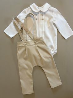 Handmade boys' baptism outfit, a blend of grace and style for your little one's special day. Dress your little gentleman in a symbol of blessings with our thoughtfully curated boys' baptism outfit -- an ensemble as special as the moment itself.  Crafted with softness in mind, the pure white bodysuit pairs perfectly with the cozy shorts, creating an effortless ensemble for your little one. White shirt and light brown shorts. * 100% pure and natural medium weight European cotton * breathable, anti Baby Boy Baptism, Baptism Outfit, Baby Boy Clothing Sets, Brown Shorts, Boy Baptism, White Bodysuit, Formal Wear, White Shirt, Baby Boy Outfits