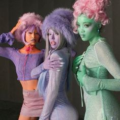 Badass Halloween Costumes, Pretty Halloween, Grad Photoshoot, Club Kids, Halloween Party Costumes, Doja Cat, Photography Inspo, Halloween Outfits