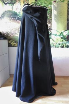 Cape Hood, Lace Hood, Hood Cape, Coat Cape, Black Cape, Hooded Cape, Die Casting, Cape Coat, Cashmere Coat