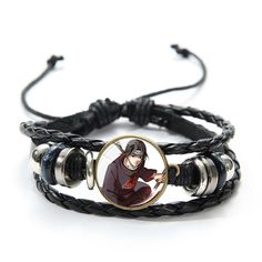 Do you like this manga? The Itachi Uchiha Bracelet will be perfect as a gift or to treat yourself. Material: Leather and aluminum Craft: handmade Size: Adjustable length 20cm Aluminum Crafts, Craft Handmade, Itachi Uchiha, Treat Yourself, Music Book, France, Etsy Uk, Bracelet, Leather