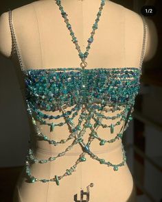 Bra Top Outfit, Siren Costume, Beaded Bra, Beach Beads, Styled Jewelry, Beads Clothes, Mermaid Halloween Costumes, Bead Bra, Rave Fit