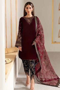 Embroidered Velvet Formal VF-2017 | Latest Pakistani Salwar Kameez Punjabi Suit Designer Wear Velvet Dupatta, Dupatta Border, Indian Suit, Organza Suits, Desi Outfits, Pakistani Style, Velvet Sleeve, Embroidered Velvet, Velvet Suit