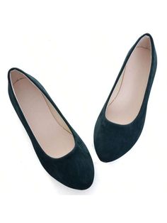 ✅[MATERIAL]:Material:Faux nubuck Leather and rubber✅[DESIGN]:this flats with 21 colors for you,the size from us 3.5-us 9.5;✅[LIGHTWEIGHT]:this ballets flats is Easy To Slip On/Off and comfortable to walk a long way✅[OCCASION]:the pointed toe flats suit for walking,working,cosplay,shopping and other casual occasion;Women Block Heel Pointed Toe Pumps Shoes Green Fashionable    Plain Court Pumps   Women Shoes, size features are:Bust: ,Length: ,Sleeve Length: Cheap Black Closed Toe Flats, Black Closed Toe Mary Janes Medium Width, Cosplay Shopping, Black Closed Toe Block Heels With 4-inch Heel, Black Slingback Pumps With 4-inch Heel And Medium Width, Black Synthetic Slingback Pumps With 4-inch Heel, Shoes Green, Pumps Shoes, Pointed Toe Flats