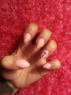 Pretty in pink almond / pointed nails gel polish over acrylic cross / crucifix black glitter nail art Rounded Acrylic Nails, Black Nails With Glitter, Glitter Nails Acrylic, Pointed Nails, Fall Acrylic Nails, Pretty Nail Designs, Nails Polish, Nails Almond, Summer Acrylic Nails