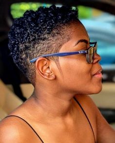 Women Short Haircut Black, Faded Haircuts For Black Women Short Natural Hair, Black Women Fades Haircuts, Female Tapered Fade Black Women, Short Hair Cuts For Women Black Natural, Faded Haircut Women Black, Low Haircut For Black Women With Color, Female Fade Haircut Black Women