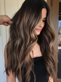 Hair Brunette, Hair Color Highlights, Trendy Hair Color, Balayage Brunette, Hair Color Balayage