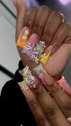 21st Birthday Nail Ideas, Junk Nail Designs, Birthday Nail Ideas, Exotic Nail Designs, 21st Birthday Nails, Birthday Nail, Cute Short Nails