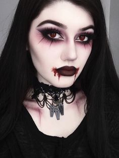 Dracula Makeup, Vamp Makeup, Vampire Makeup Looks, Vampire Makeup Halloween, Holloween Makeup, Monster Makeup, Vampire Halloween Costume