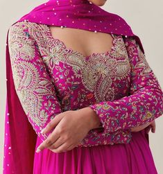 Kurtis Ideas, Heavy Suits, Indian Closet, Bridal Suit, Fusion Wear, Anarkali Dresses, Punjabi Salwar, Winter Suit