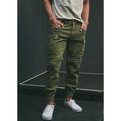 Super Great Material And Condition Like New Without Tags Retail $395 And Sold Out Online Amazing Quality Materials 100% Cotton Waist - 16 Inches Inseam - 30 Front Rise - 10 Leg Opening - 4 Green Trousers, Cargo Pant, Khaki Chinos, Mens Green, Hunter Green, Chinos Pants, Cargo Pants, Mens Pants, Conditioner