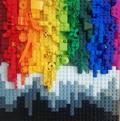 there are many legos that have been made to look like they are in different colors