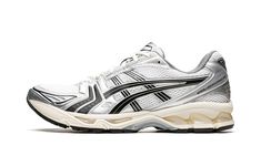 ASICS GEL-Kayano 14 "JJJJound - Silver/Black" - Stadium Goods 70s Converse, Japanese Footwear, Black Asics, Nike X Travis Scott, Ugg Ultra Mini, Converse Run Star Hike, Asics Gel Kayano, Converse Run Star, Black Tiger