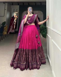 Looks Arounds Worlds But Never Ends At Our Store Because It’s Only For Our Clients Loves Store • shivtraa.in @shivtraa.in @label_shivtraa.in Wedding engagement anniversary fashion style designs custom made customised outfits for bridal clients Traditional Chaniya Choli For Navratri, Pink Chaniya Choli, Chaniya Choli For Navratri, Choli For Navratri, Top Lehenga, Stitched Canvas, Women's Traditional & Ceremonial Clothing, Engagement Saree, Velvet Saree